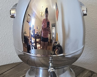 Cafetera vintage Hamilton Beach Art Deco cromada de 21 cm y 35 tazas. Funciona. Estilo retro MCM.