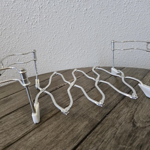 Sottopentola vintage in metallo con manici estensibili da 17 pollici, marca Corningware.