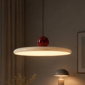 Scandinavische hanglamp, crèmekleurige plafondlamp in de vorm van een vliegende schotel voor moderne interieurs