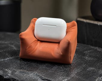 Mini Sofa Shaped Earbud Holder, Cute Couch Style Wireless Earphone Stand, 3D Printed Desk Organizer