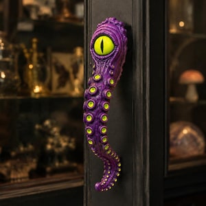 Monster Tentacle Door Handle, Creepy Eye Cabinet Pull, Gothic Furniture Hardware, Octopus Drawer Knob, Spooky Room Decor, Weird Drawer Pull