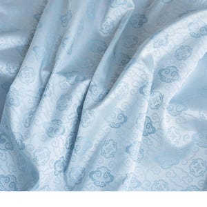 breites Brokat, 3 Farben Günstige Wolken Jacquard Brokat Stoff Weicher, hautfreundlicher Kleidungsstoff