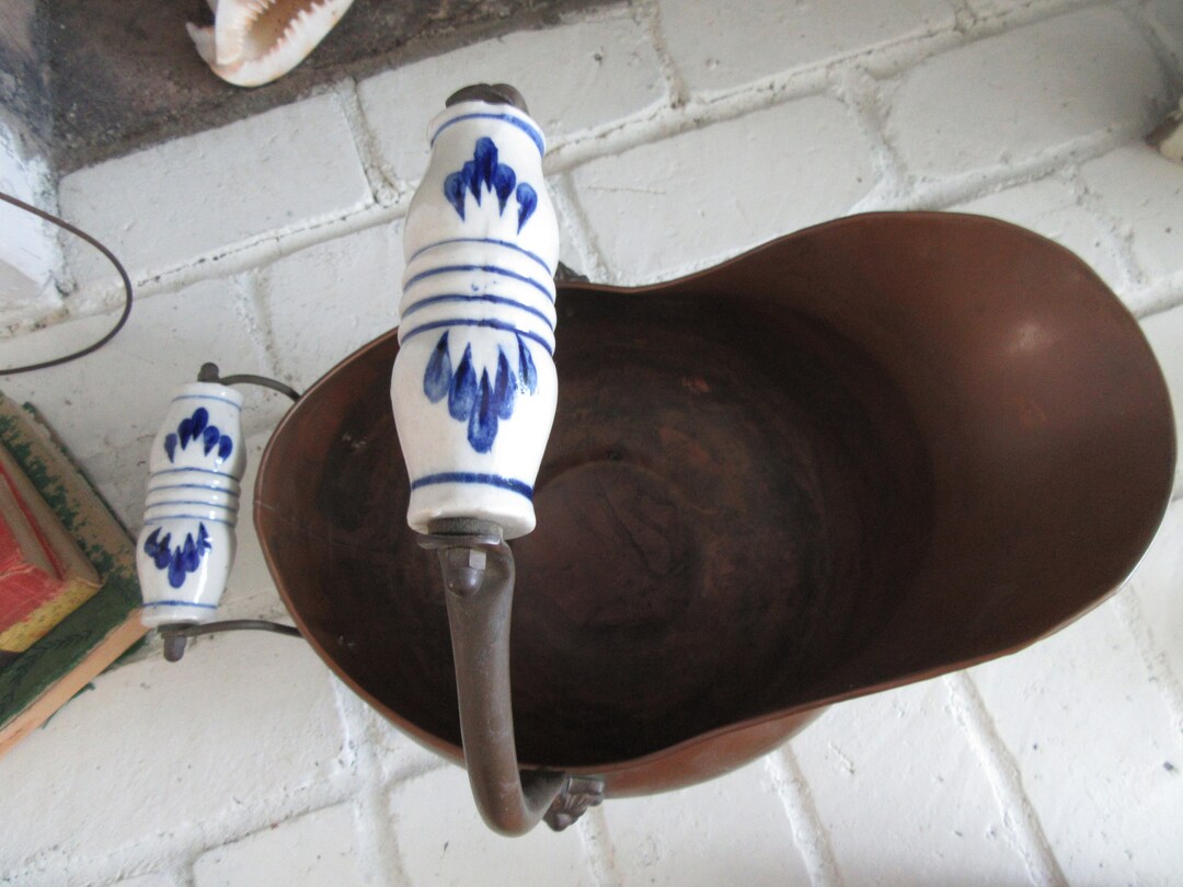 Large Vintage Fireplace Copper and Brass Coal Scuttle Firewood Bucket Lion Heads White and Blue