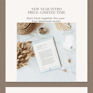 Op de afbeelding: Een digitale tablet met tekst, met de woorden "Part Three Love In Practice" zichtbaar. De afbeelding bevat een gevlochten mand, gedroogde planten en een klein, rond, zilverkleurig object. De tekst "NEW YEAR INTRO PRICE-LIMITED TIME" staat bovenaan.