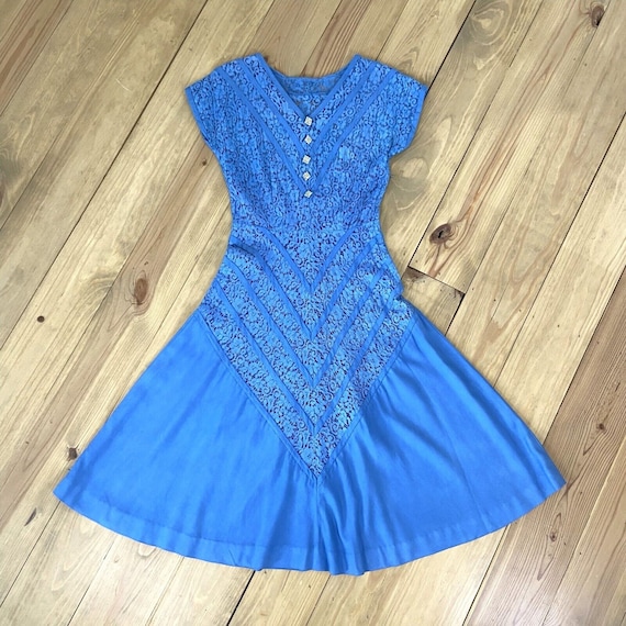 Vintage 40s 50s Sheer Cornflower Blue Lace Linen … - image 2
