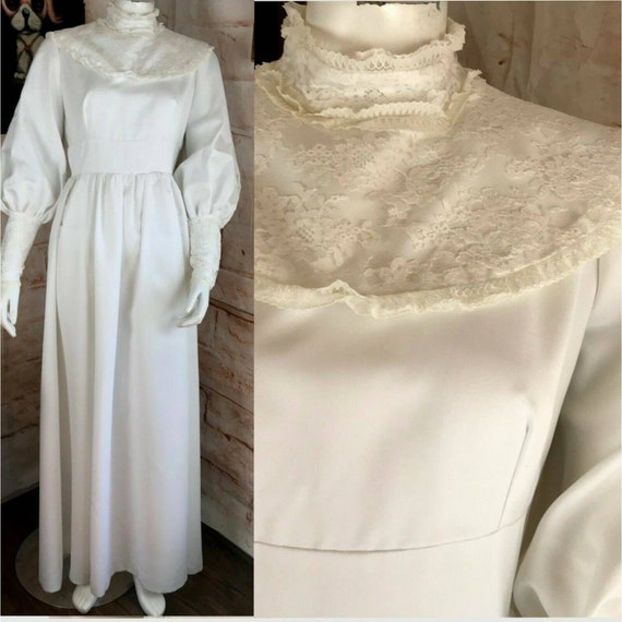 Vintage 70s White Wedding Maxi Lace Polyester Prai