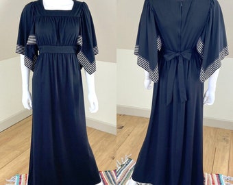 Vintage 70s Black Polyester Handkerchief Sleeve Maxi Dress Medium M Boho