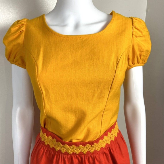 Vintage 70s Lanz Linen Embroidered Folk Skirt Top… - image 2
