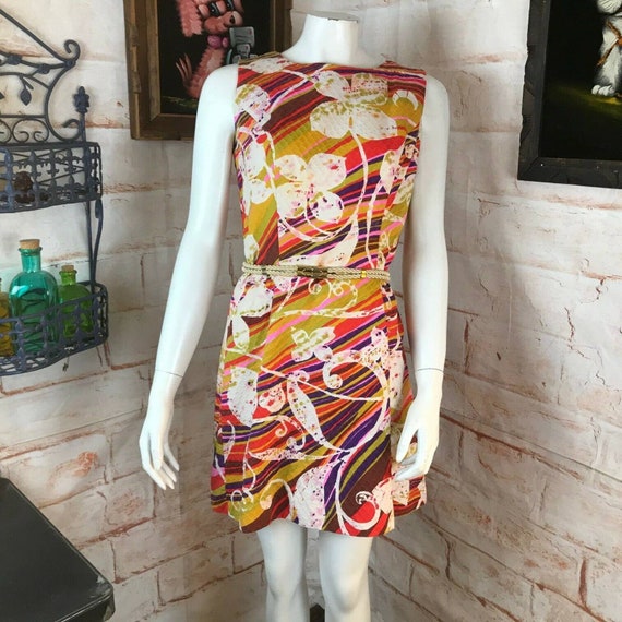 Vintage 70s Tori Richard Hawaiian Floral Romper Mi