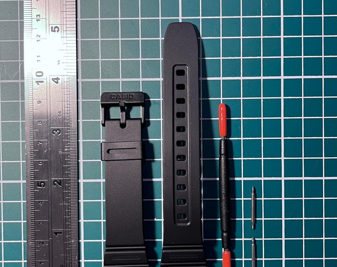 Casio Black Rubber Strap - 18mm Genuine with Removal Tool and 2 Spring Bars