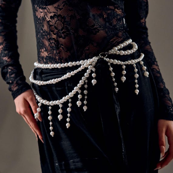 Elegant Pearl Chain Waist Belt Amazon.com: LEIXIUSM Fashion Elegant Chain Belt Women Pearl  main image 2