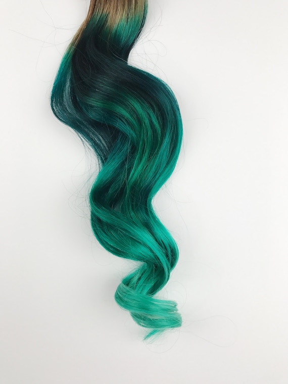 Green Hair, Ombre Dip Dyed Hair, Clip in Hair Extensions  display picture 3