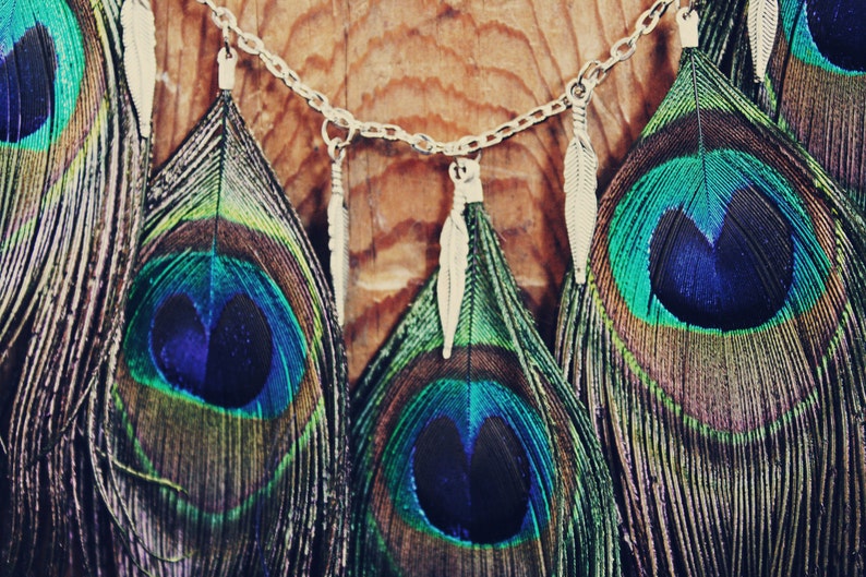 Peacock Feather Necklace with Metal Feather Charms, Hippie Feather Necklace, Aztec, Bohemian, Peacock Wedding image 4