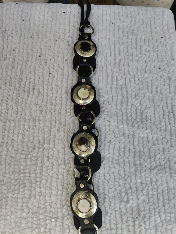 Handmade Moroccan Leather Concho Belt – Western Boho Silver  display picture 3