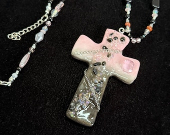 ハンドメイドのオンブレクレイクロスネックレス - ゴシックコケットクリスタルペンダント