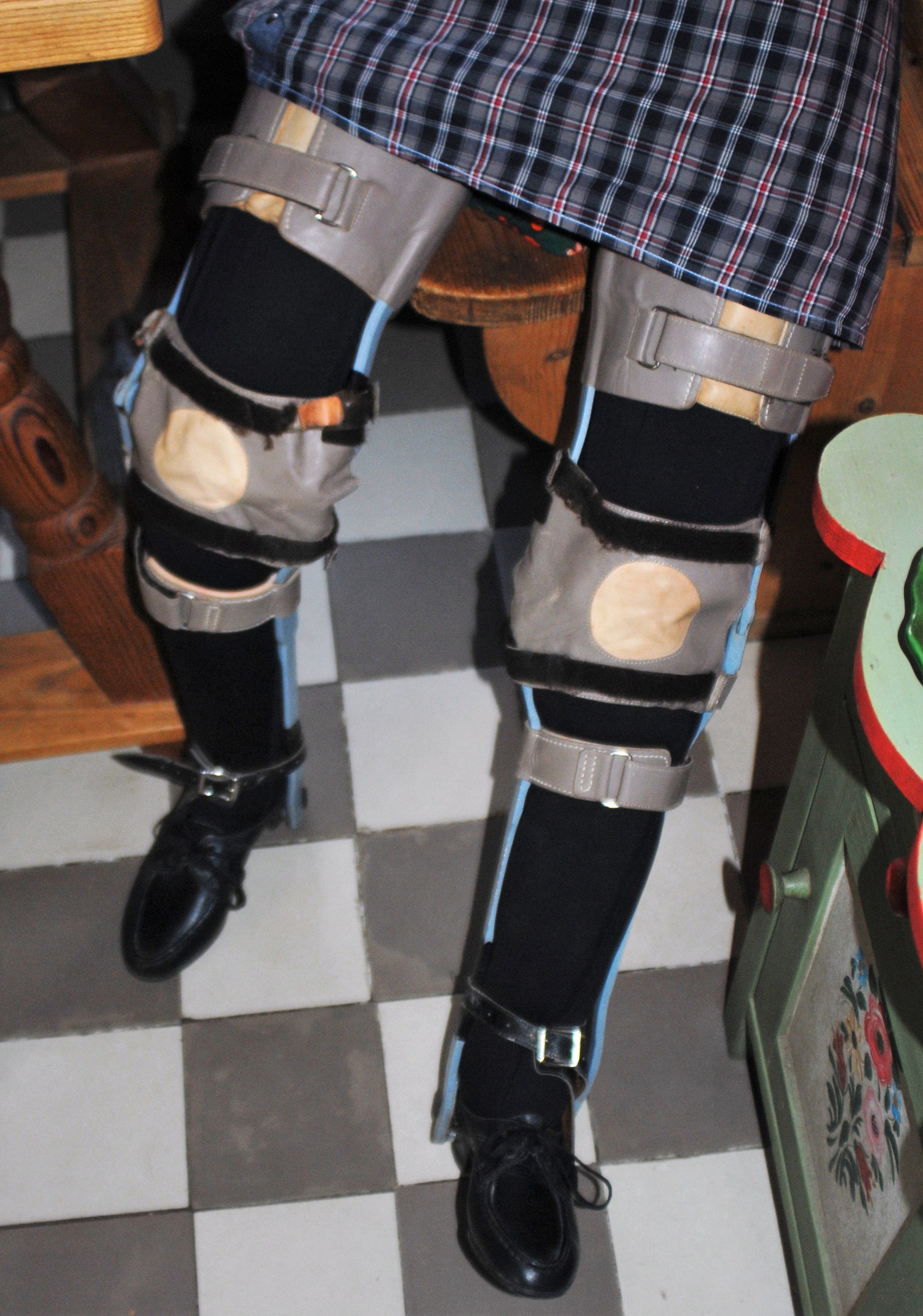 Leg Brace for sale Only 2 left at 60