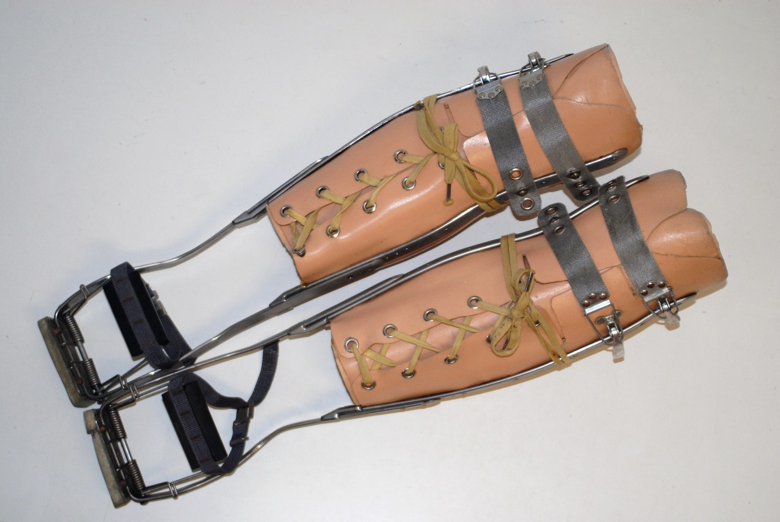 Vintage 1980 rare leg brace pair Allgöwer Gehapparat Etsy