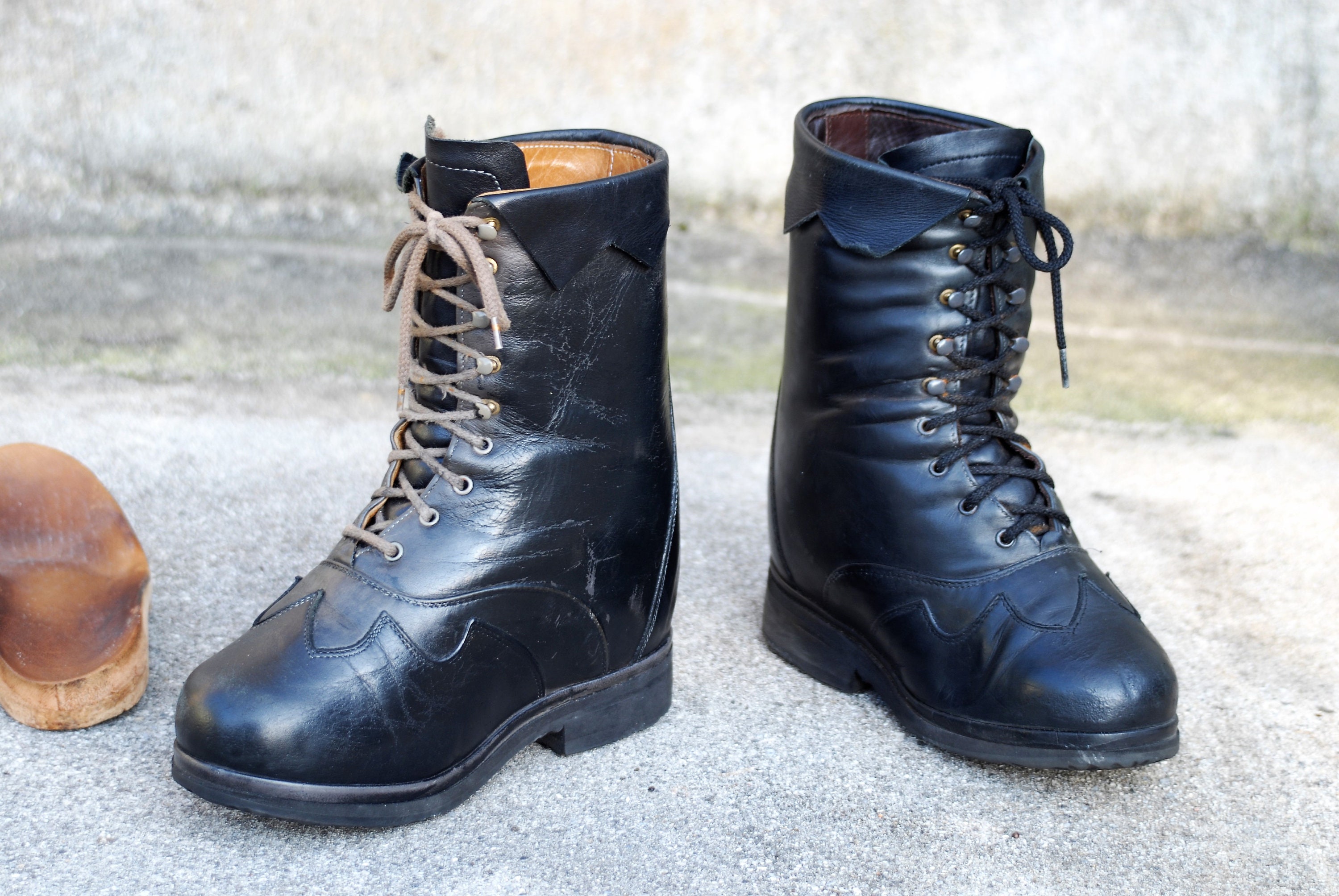 Encombrantes femmes chaussures orthopédiques bottes polio pied bot