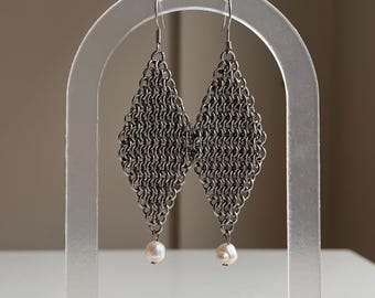 Celeste Pearl Chainmail Earrings – Handmade Stainless Steel Chainmaille Jewelry, Medieval Inspired Statement Earrings