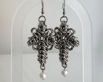Sanctum Cross Chainmail Earrings – Handmade Stainless Steel Gothic Jewelry with Natural Freshwater Pearls