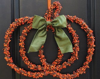 Pumpkin Wreath - Fall Wreath - Berry Wreath - Halloween Wreath