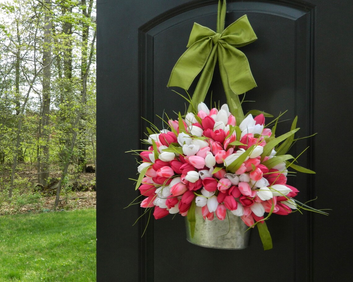 Bright Spring Wreath Customized Tulip Wreath Many Colors Etsy