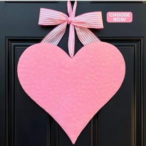 Pink Valentine Wreath - Valentine Gift -  Heart Wreath -  Valentine Door Wreath