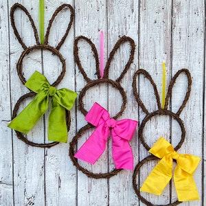 Original Bunny Wreath Spring Wreath Easter Decoration Large or Mini Bunny Wreath image 2