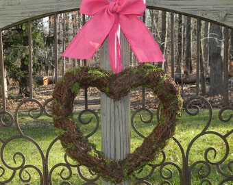 Heart Wreath - Valentine Wreath - Pink Wreath - Spring Wreath - Choose Bow
