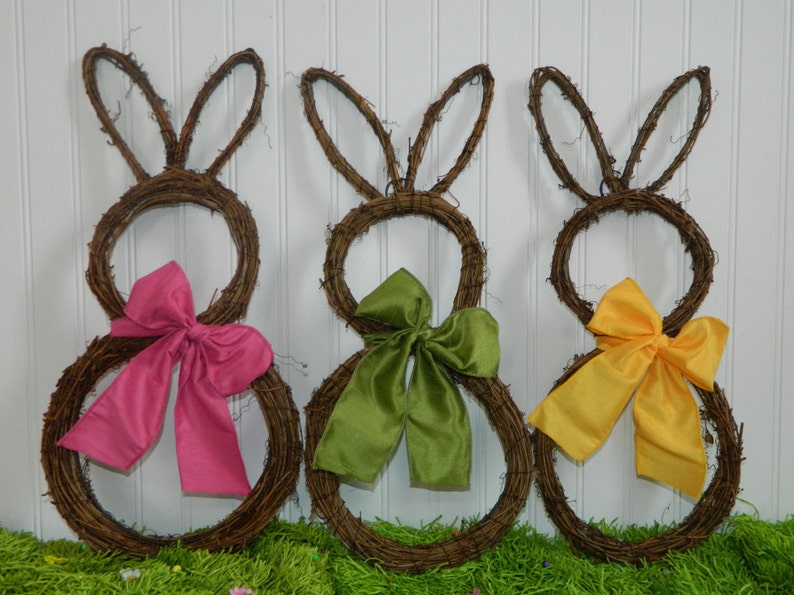 Original Bunny Wreath Spring Wreath Easter Decoration Large or Mini Bunny Wreath image 4