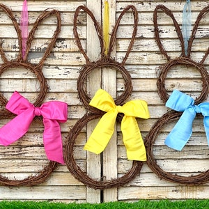 Easter Wreath - Bunny Wreath - Spring Wreath  - Easter Decoration