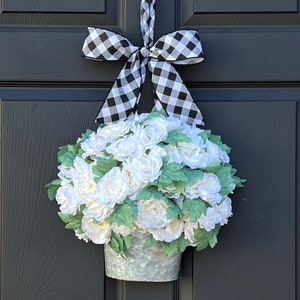 Ranunculus Flower Bucket Spring Wreath White Floral Wreath Easter Decor image 2