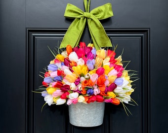 Tulip Wreath - Spring Tulip Wreath - Tulip Bucket Wreath - Ready to ship