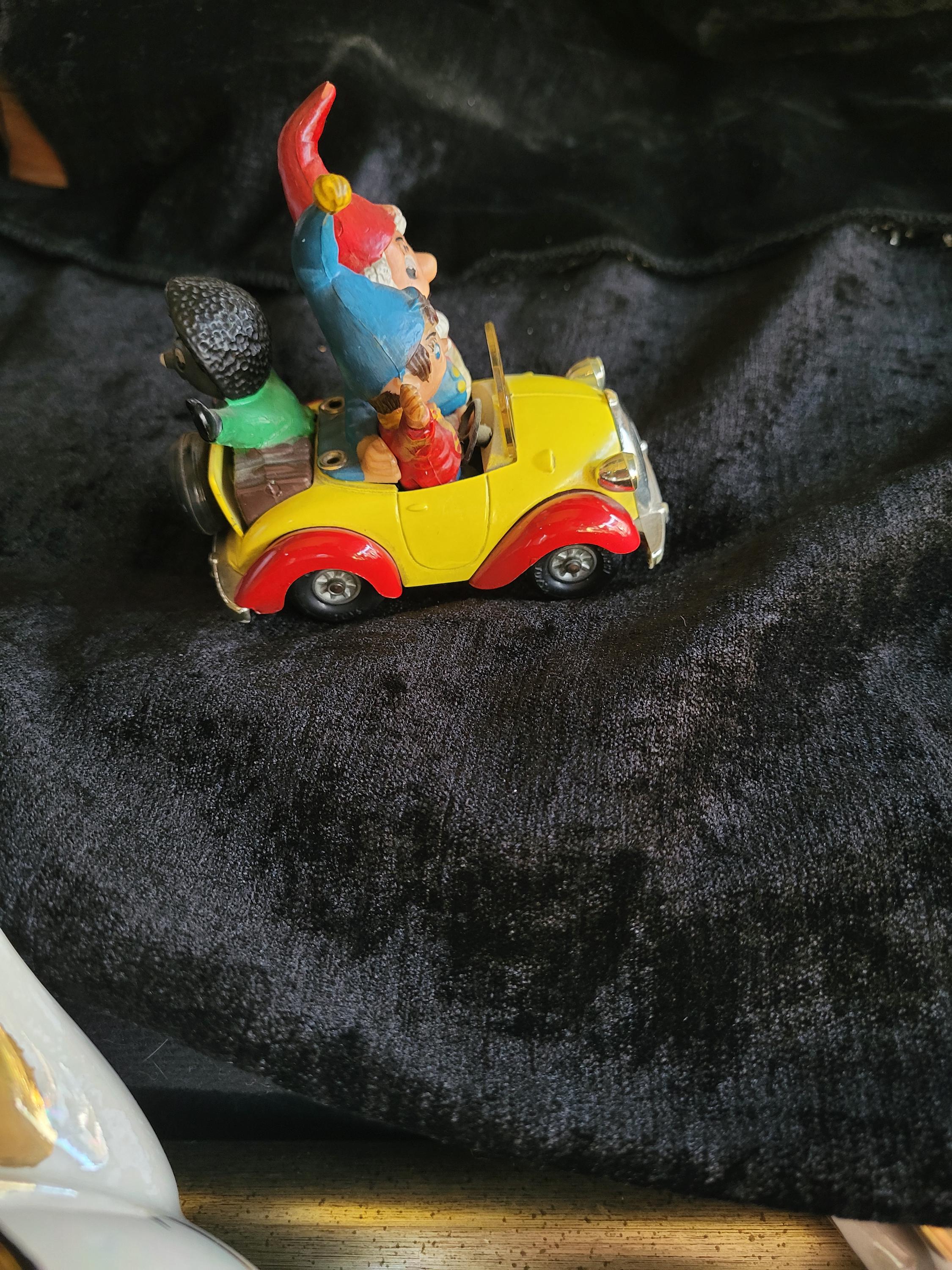 Vintage Corgi Comics Noddy's Car No. 801, Made in Gt. Britain, Die