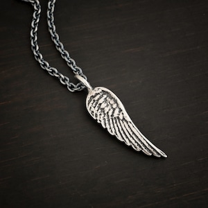 Angel Kiss Necklace