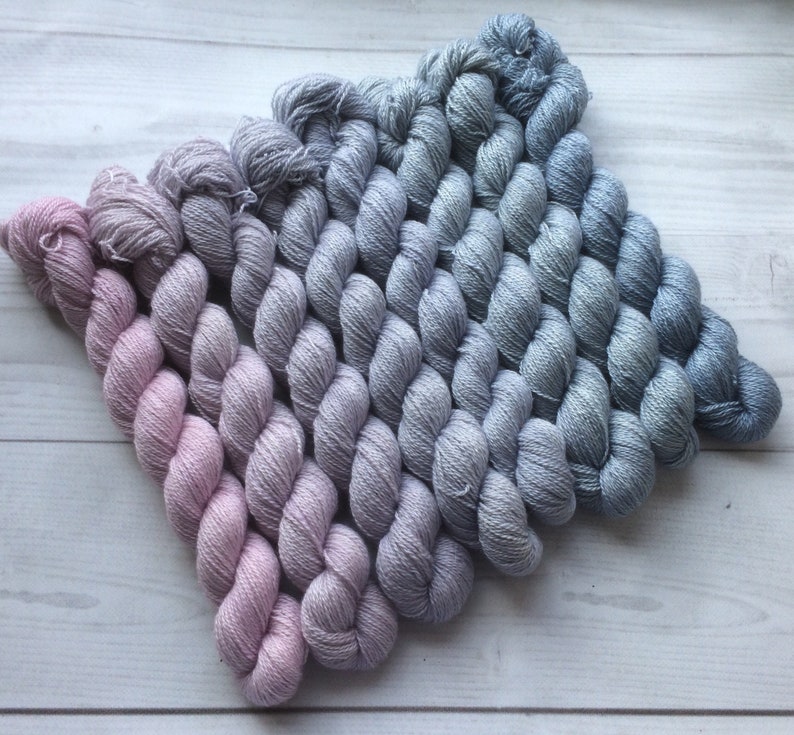 Mystery. 70/% Cashmere Gradient yarn set handdyed yarn fingering 200 g- hand painted dyed shawl ombre 30 Silk