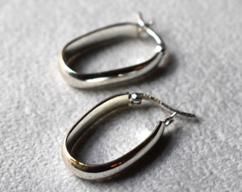 Vintage Sterling Silver Oblong Hoops 1"