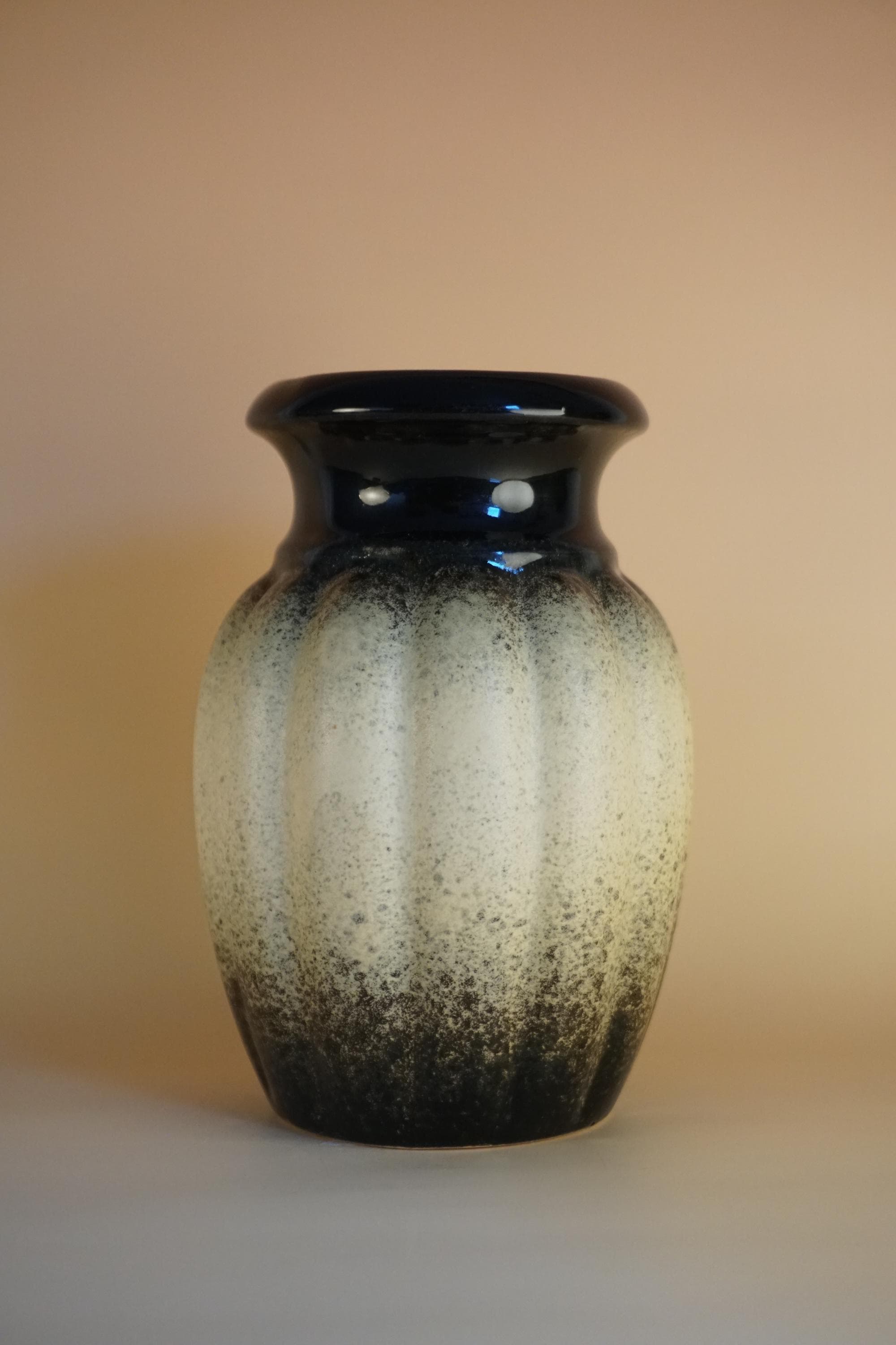 Fat lava pottery - Etsy 日本