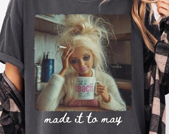 Camiseta de último día de clases para maestros, divertida camiseta de fin de año para maestros, café helado para maestros, camiseta divertida para maestros que llegó a mayo