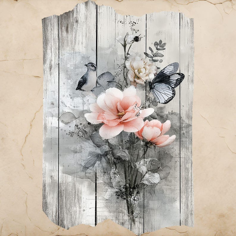 Puede incluir: Ilustraci&oacute;n en acuarela de un ramo de rosas rosas, flores blancas, una mariposa y un peque&ntilde;o p&aacute;jaro sobre un fondo de madera gris y blanco. La obra de arte tiene una est&eacute;tica vintage y r&uacute;stica.
