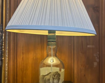 Buffalo Trace-fleslamp en lampenkap