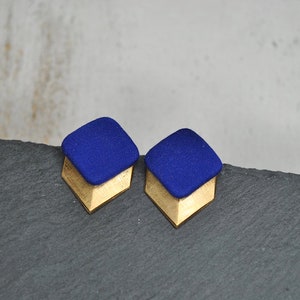 Ear studs so Blue OpenSymbol image 3