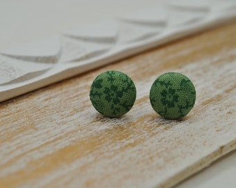 studs fabric button