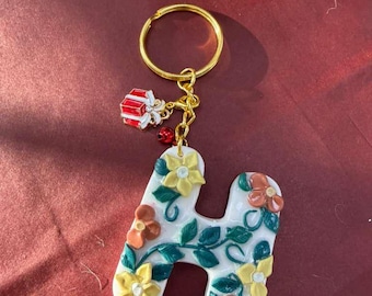 Handmade Resin & Polymer Clay Floral Letter Keychain, Personalized Initial Key Ring, Christmas Charms Gift.