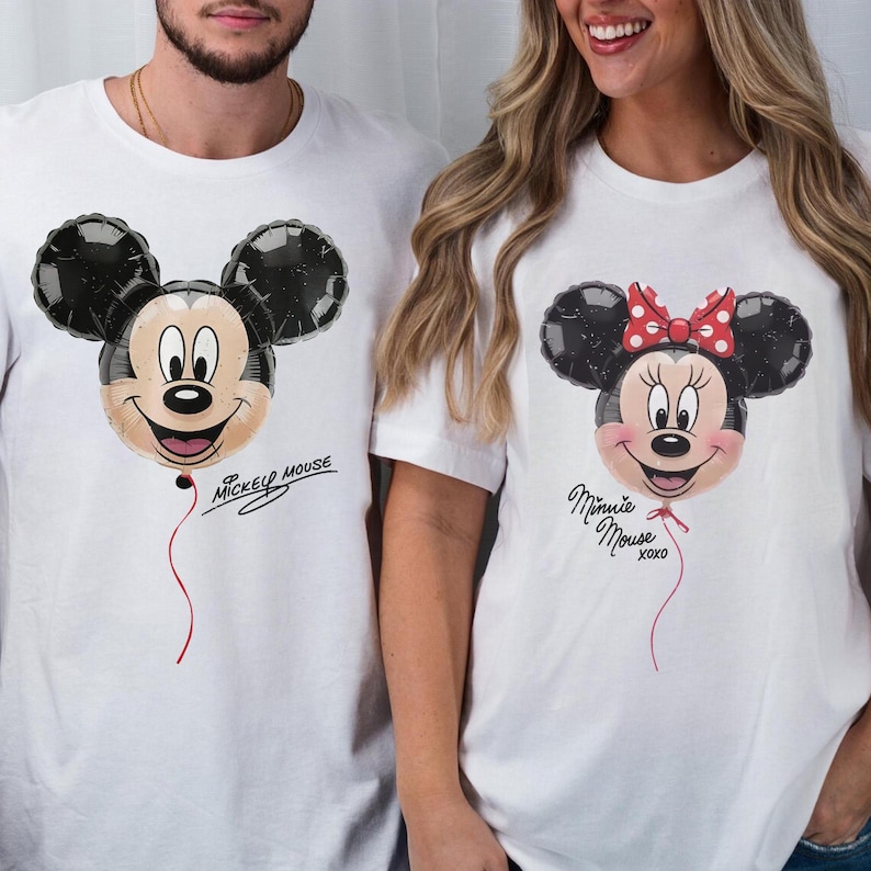Retro Minnie Mickey ballongpar matchande PNG, Vintage Disney Mickey Minnie Mouse, Disney par man fru semester bild 1