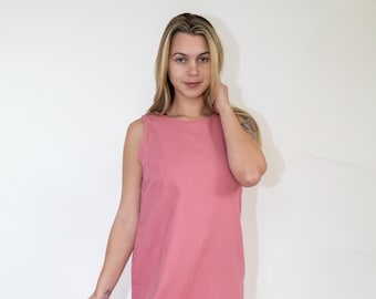 Midikleid aus Leinen: Ärmelloses Kleid mit entspannter Passform und Taschen