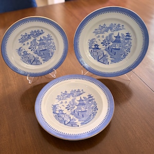 Vintage Worcester Light Blue Willow Plates, Gilt Edging, 1882 Set