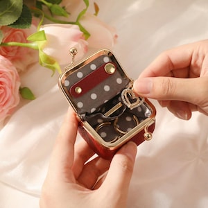 Regalo para ella/Mini joyero/Soporte para llavero/Mini estuche para pendientes/Regalo personalizado para damas de honor/Caja de joyería con forma de flor de nacimiento/Regalo de boda