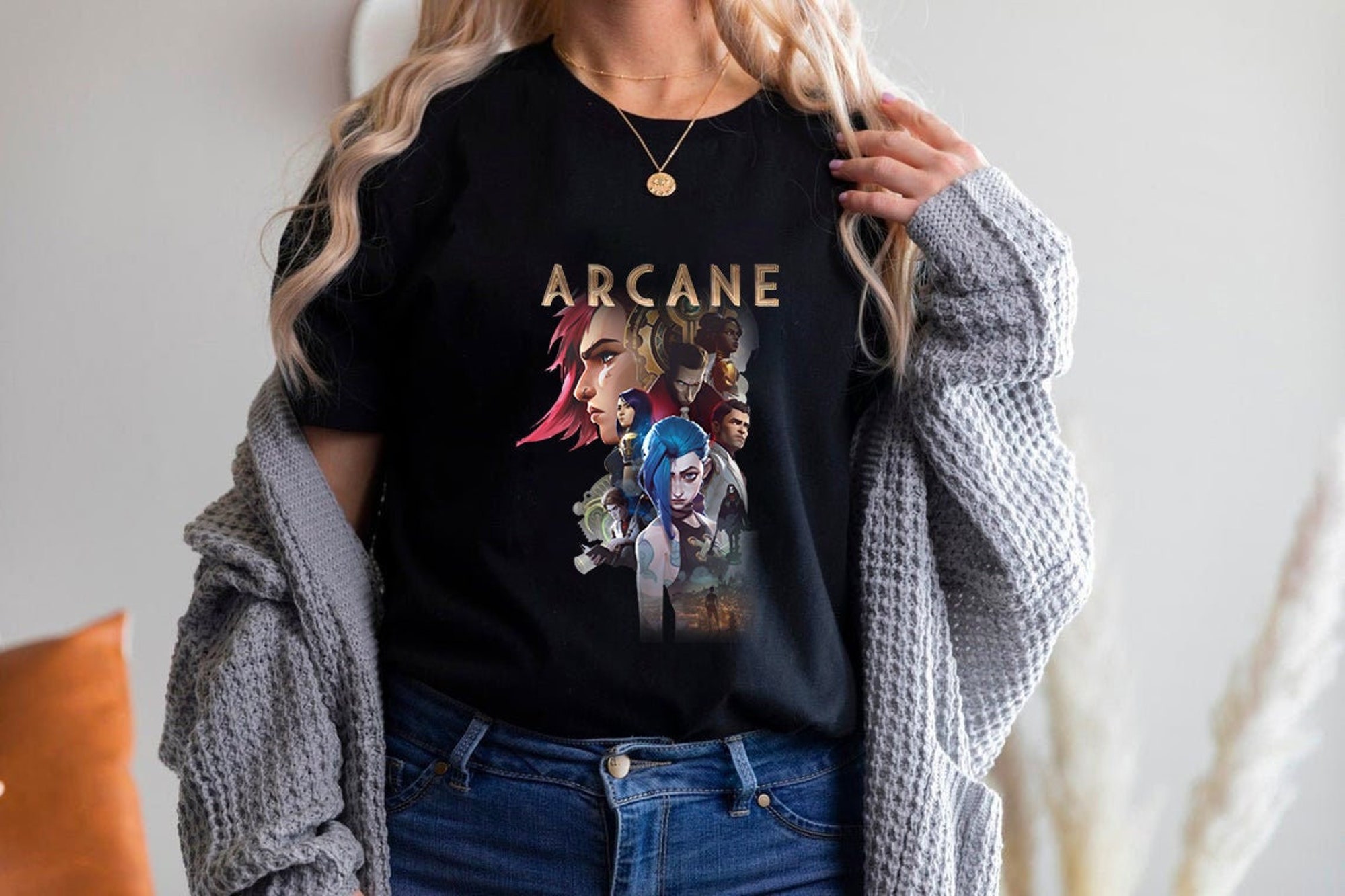 Discover League Of Legend Shirt, Jinx Arcane, LOL Graphic T-Shirt, Gift For Gamer