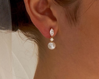 Diamond Pearl Earrings,Simple Pearl Earrings,Everyday Elegant Earrings,Bridal Earrings,Bridesmaid Gifts,Wedding Jewelry Set